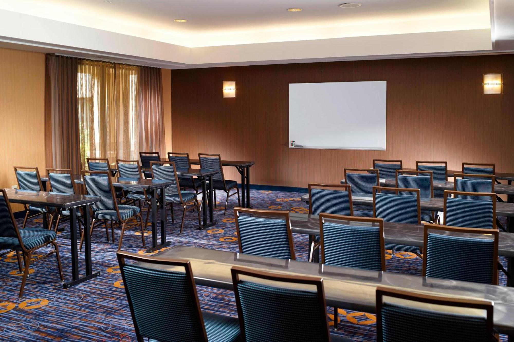 Hotel Courtyard By Marriott Atlanta Alpharetta Zewnętrze zdjęcie
