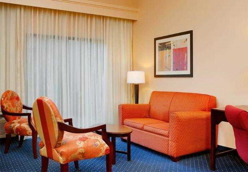 Hotel Courtyard By Marriott Atlanta Alpharetta Pokój zdjęcie